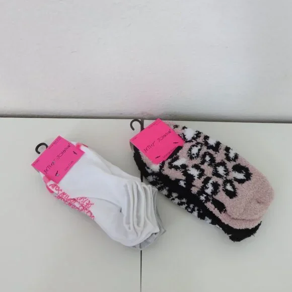 Betsey Johnson Lounge Socks 3 pairs / Low cuts 6 pairs - Picture 2 of 9